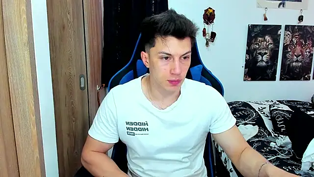 Snapshot of javiersexymann chatting on 01.23.25 javiersexymann online show from 01.23.25