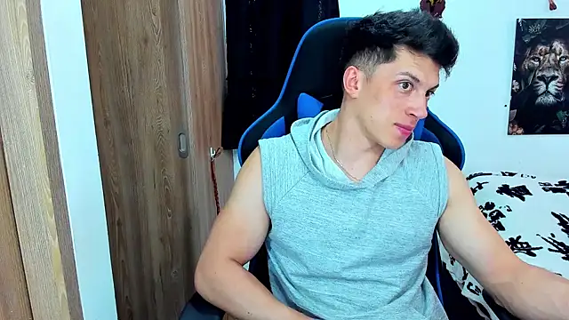 Snapshot of javiersexymann chatting on 02.10.25 javiersexymann online show from 02.10.25