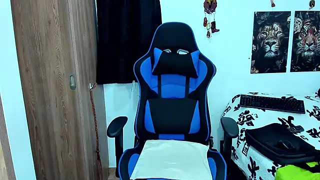 Snapshot of javiersexymann chatting on 02.11.25 javiersexymann online show from 02.11.25