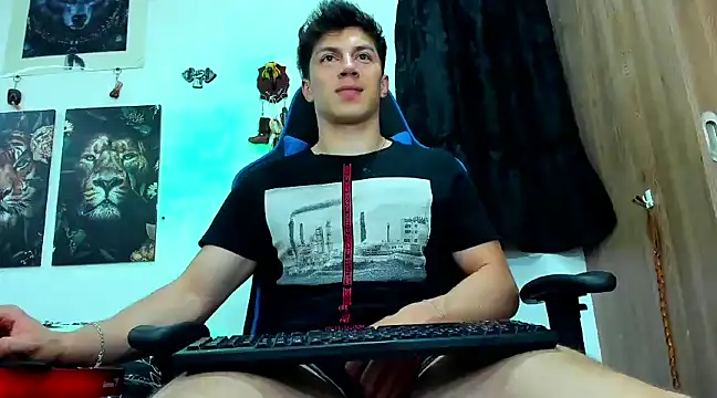 Snapshot of javiersexymann chatting on 02.28.25 javiersexymann online show from 02.28.25