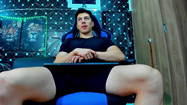 Snapshot of javiersexymann chatting on 09.16.25 javiersexymann online show from 09.16.25