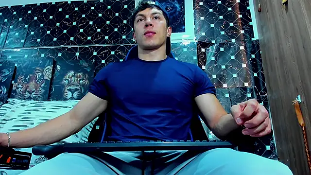 Snapshot of javiersexymann chatting on 01.14.26 javiersexymann online show from 01.14.26