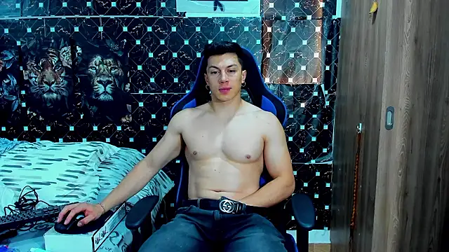 Snapshot of javiersexymann chatting on 02.16.26 javiersexymann online show from 02.16.26