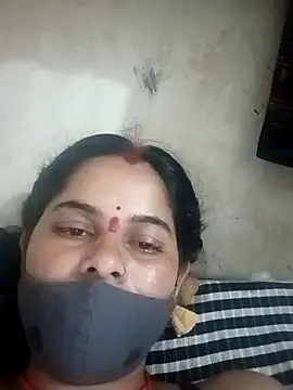 JULEE-740 online show from 10.06.25