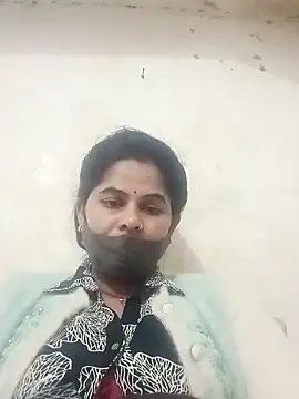 JULEE-740 online show from 11.30.25