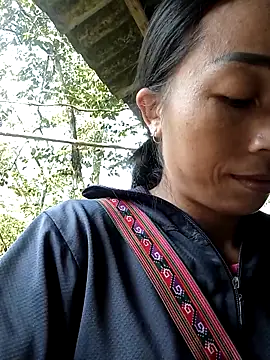 lucybaby00 online show from 10.13.25