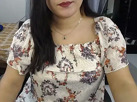 Snapshot of Ridiha_Pari chatting on 11.21.25 Ridiha Pari online show from 11.21.25