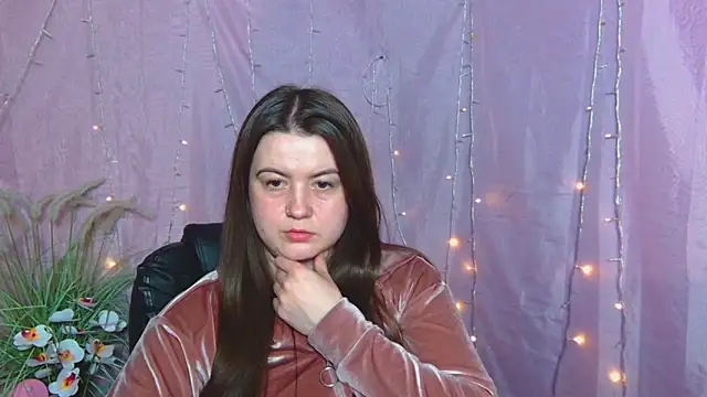 Snapshot of MavkaCute chatting on 04.19.26 MavkaCute online show from 04.19.26