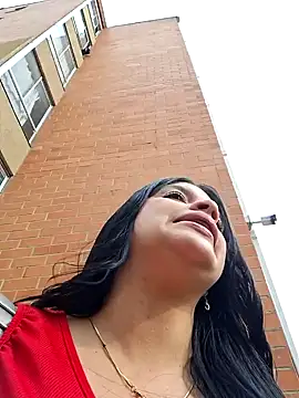 Snapshot of Eiimy_pretty chatting on 10.23.25 Eiimy pretty online show from 10.23.25