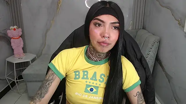 Ashley Blum v online show from 12.15.25