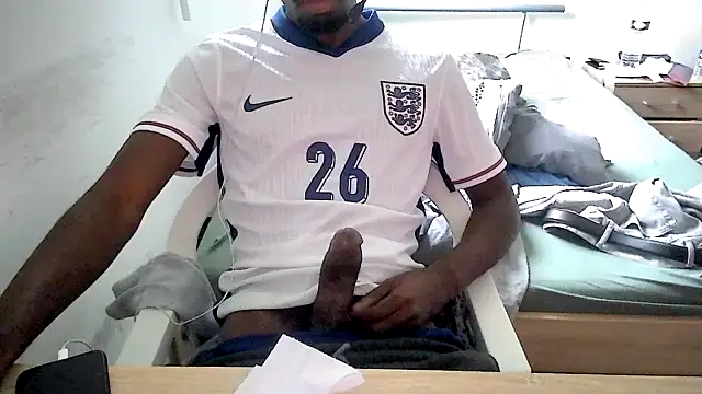 Snapshot of junior21m chatting on 10.13.25 junior21m online show from 10.13.25