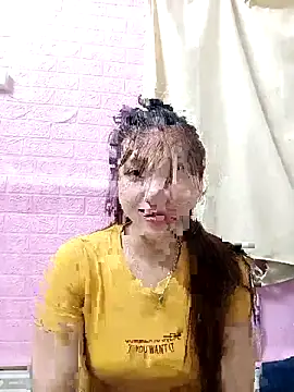 Snapshot of adbosa_00 chatting on 09.17.25 adbosa 00 online show from 09.17.25