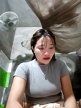 Snapshot of adbosa_00 chatting on 10.02.25 adbosa 00 online show from 10.02.25