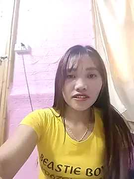 Snapshot of adbosa_00 chatting on 10.20.25 adbosa 00 online show from 10.20.25