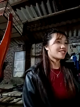 Snapshot of adbosa_00 chatting on 11.03.25 adbosa 00 online show from 11.03.25