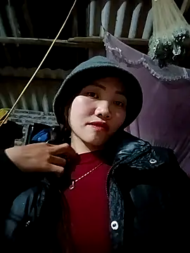 Snapshot of adbosa_00 chatting on 11.29.25 adbosa 00 online show from 11.29.25