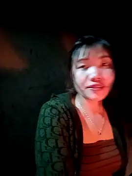 Snapshot of adbosa_00 chatting on 11.30.25 adbosa 00 online show from 11.30.25