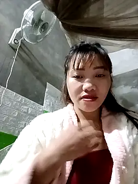 Snapshot of adbosa_00 chatting on 12.04.25 adbosa 00 online show from 12.04.25