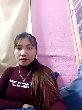 Snapshot of adbosa_00 chatting on 12.14.25 adbosa 00 online show from 12.14.25