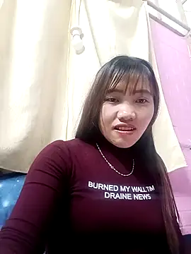 Snapshot of adbosa_00 chatting on 12.14.25 adbosa 00 online show from 12.14.25