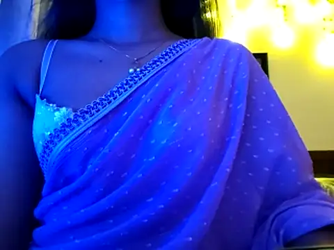 Snapshot of Maria--Strella chatting on 10.29.25 Maria--Strella online show from 10.29.25