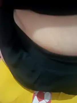 Snapshot of senacansu chatting on 10.13.25 senacansu online show from 10.13.25