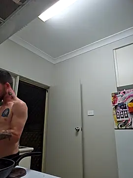 Snapshot of Couplesplay1 chatting on 10.08.25 Couplesplay1 online show from 10.08.25