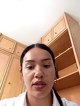 Snapshot of gigifontaine__ chatting on 03.04.26 gigifontaine online show from 03.04.26