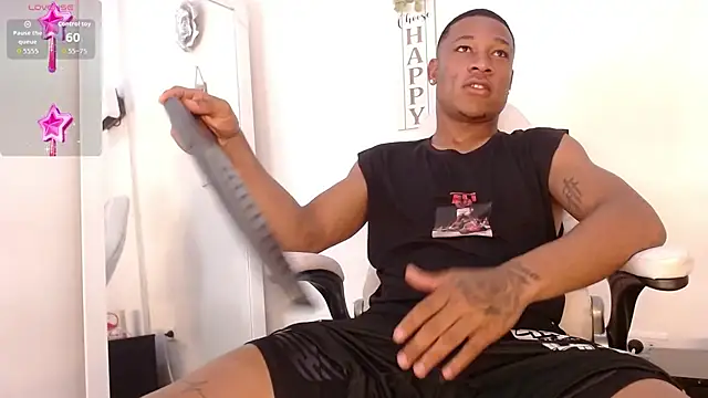 Snapshot of rivaldo_ramos chatting on 10.14.25 rivaldo ramos online show from 10.14.25