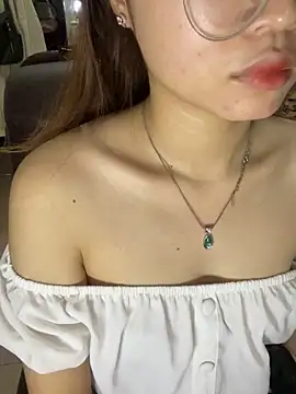 Snapshot of Meo-210123 chatting on 10.11.25 Meo-210123 online show from 10.11.25