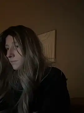 Snapshot of Maeve92 chatting on 02.19.26 Maeve92 online show from 02.19.26