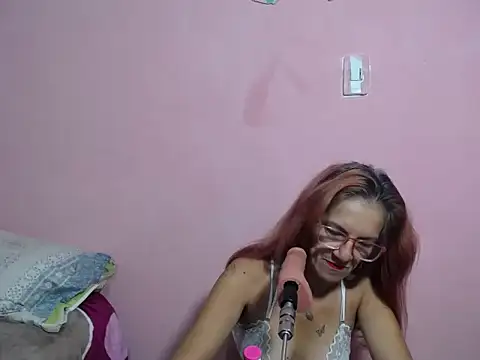 Snapshot of cucha_sexy_hard_69 chatting on 11.11.25 cucha sexy hard 69 online show from 11.11.25