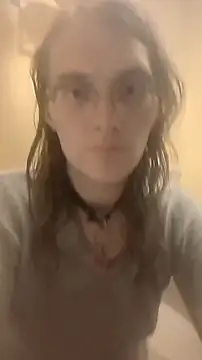 Snapshot of BlondeyMiyMiy chatting on 09.18.25 BlondeyMiyMiy online show from 09.18.25