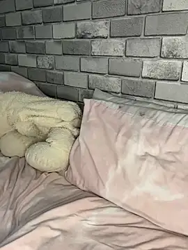 Poppy frankie online show from 11.01.25