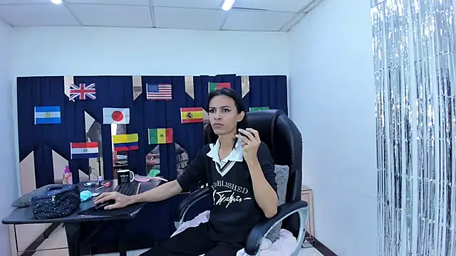 Aisha hotts777 online show from 07.06.26