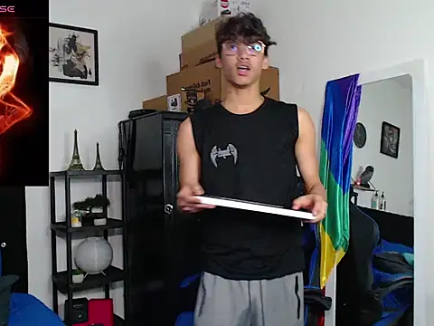 Snapshot of Gael_Jones chatting on 09.09.25 Gael Jones online show from 09.09.25