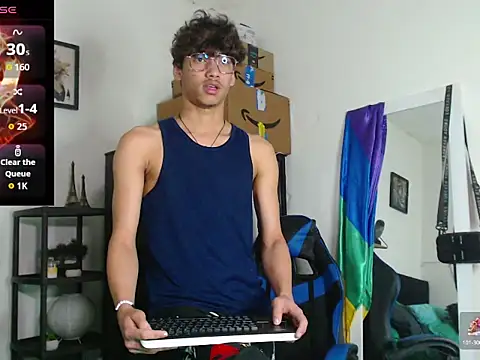 Snapshot of Gael_Jones chatting on 09.16.25 Gael Jones online show from 09.16.25