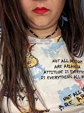 indian-hotmilfs online show from 10.05.25