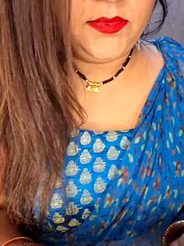 indian-hotmilfs online show from 10.19.25