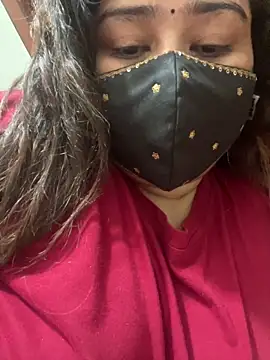 indian-hotmilfs online show from 04.04.26