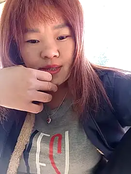 sukabae00 online show from 11.30.25