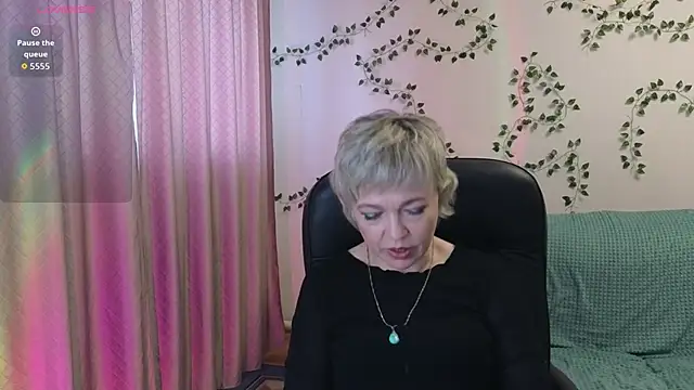 Snapshot of Rosette_Pricky chatting on 04.17.26 Rosette Pricky online show from 04.17.26