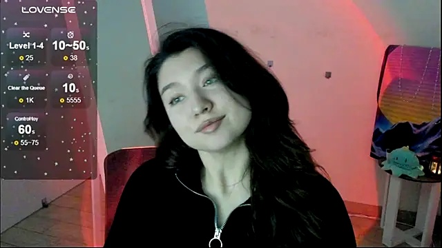 Snapshot of Sandra_Curly chatting on 11.22.25 Sandra Curly online show from 11.22.25