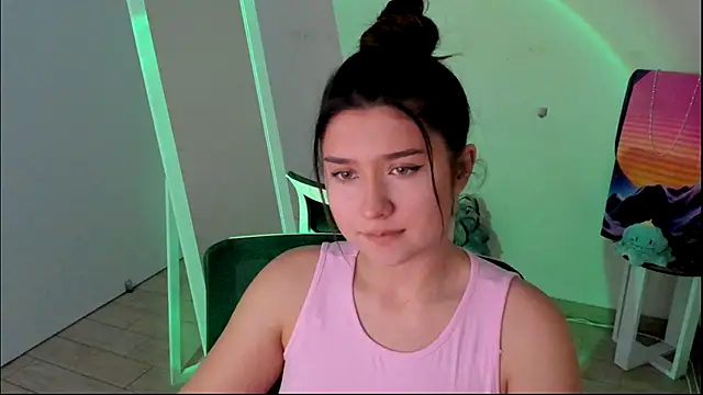 Snapshot of Sandra_Curly chatting on 12.02.25 Sandra Curly online show from 12.02.25