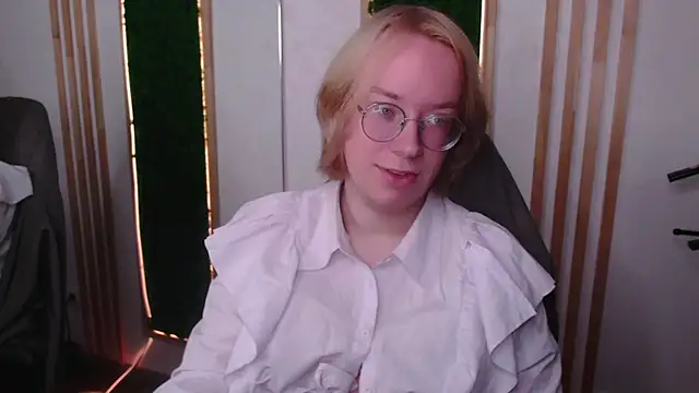 Amanda Butlerr online show from 06.13.26