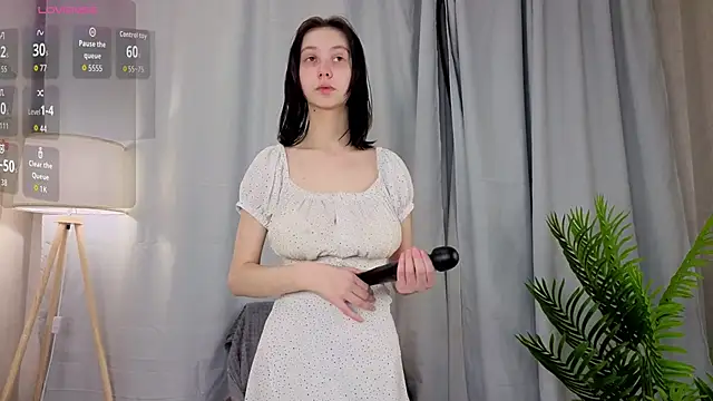 SuzanneHowse online show from 03.27.26