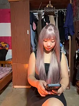 AAANINE22 online show from 09.13.25