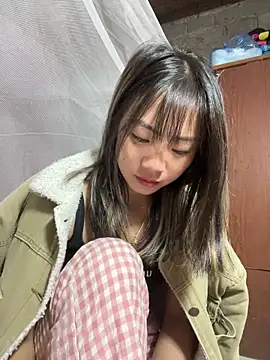 AAANINE22 online show from 09.21.25