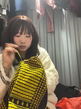 AAANINE22 online show from 12.01.25