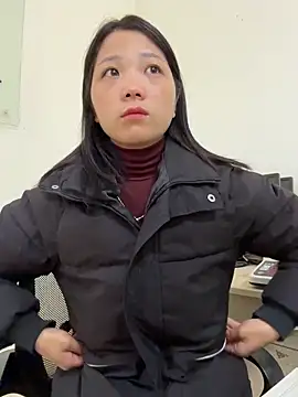 thaoyeuuu online show from 11.18.25